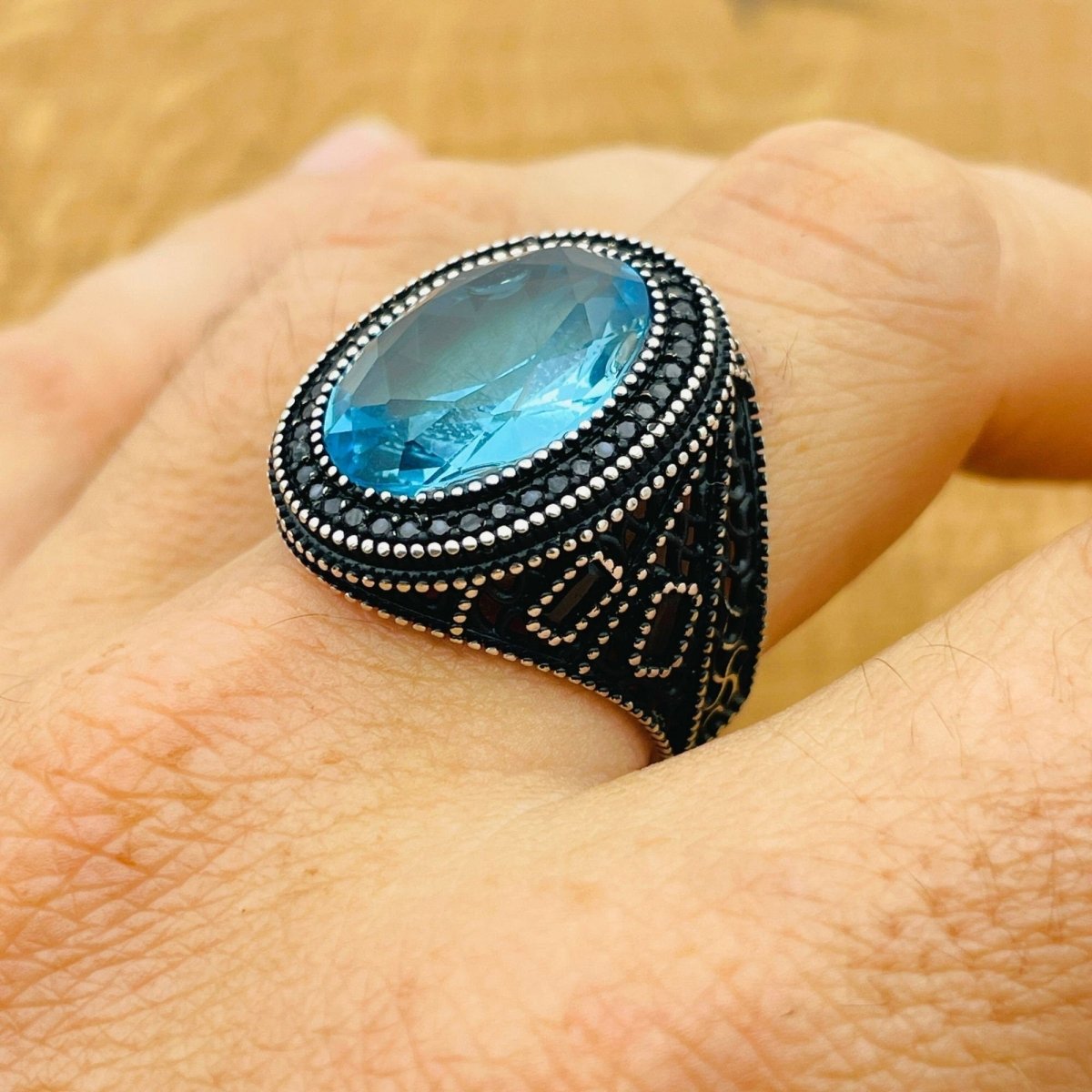 Aquamarine Silver Ring - TryAladdin