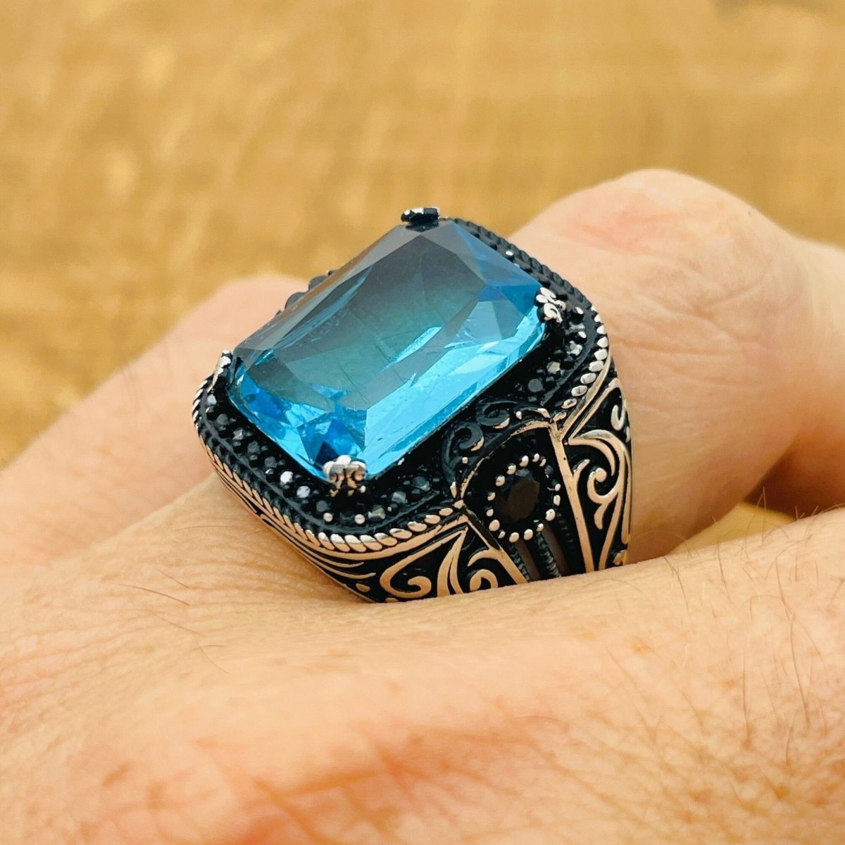 Aquamarine Square Ring - TryAladdin