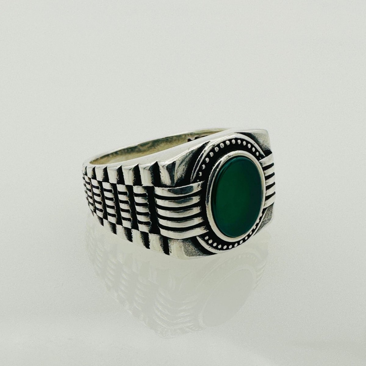 Black Onyx Man Ring - TryAladdin