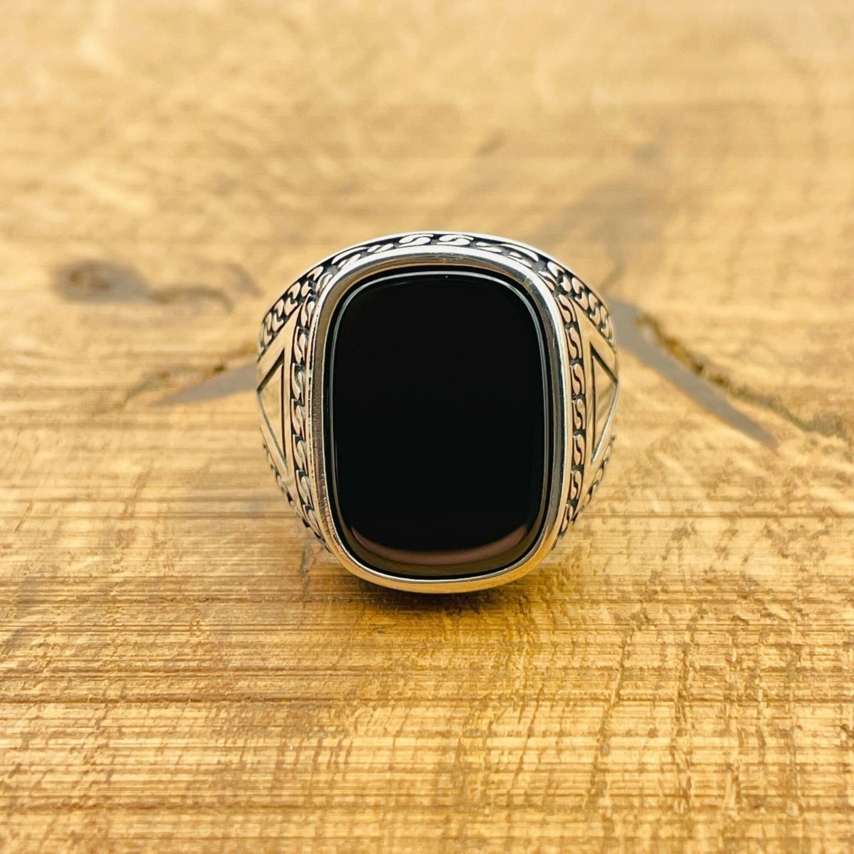 Black Onyx Silver Ring - TryAladdin