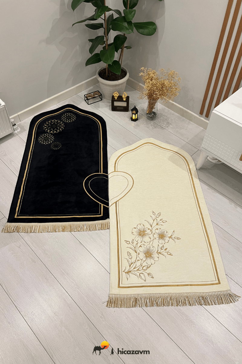 Couples Prayer Rug Set with Floral Theme - TryAladdin