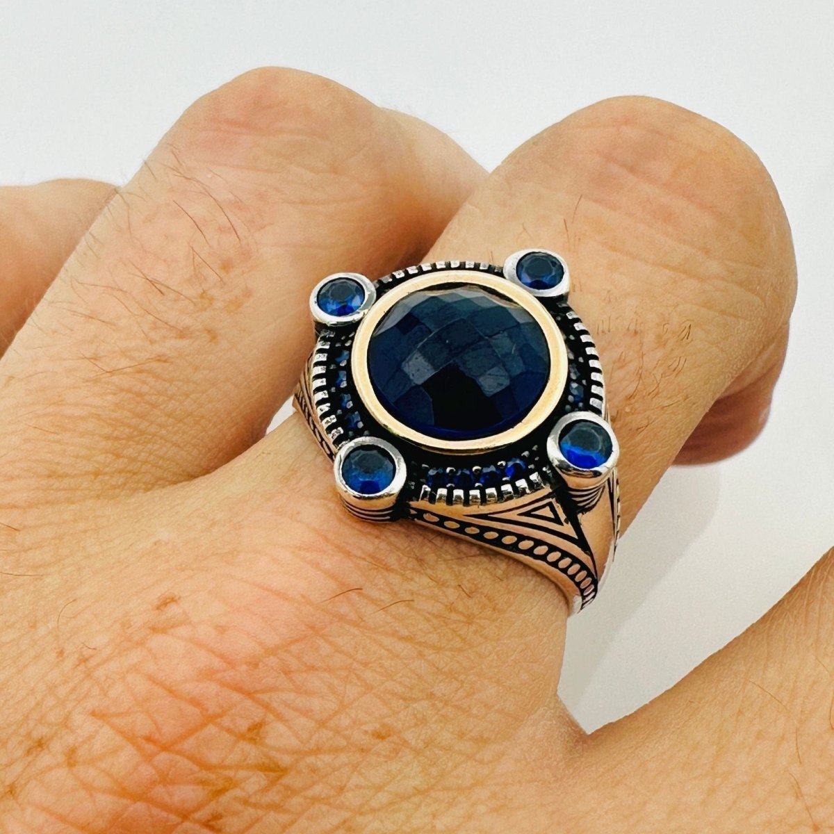 Handmade Men's Blue Sapphire Silver Ring - TryAladdin