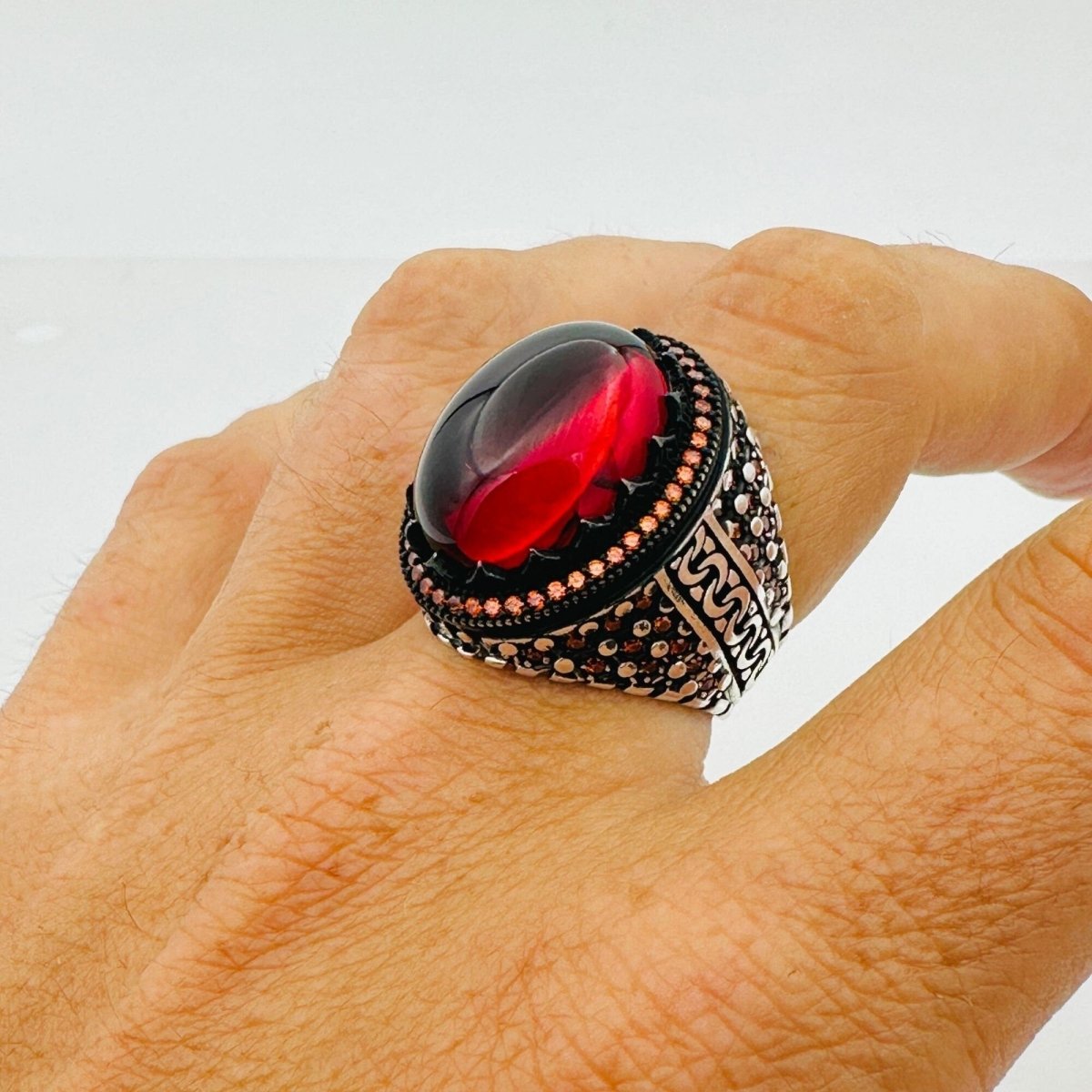 Men's Red Agate Gemstone Silver Ring - TryAladdin