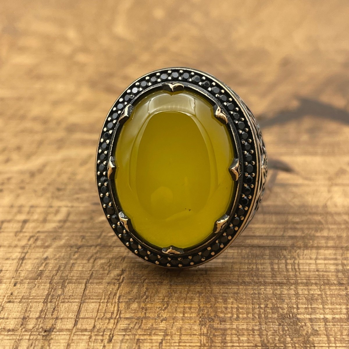 Men's Yellow Agate Stone Silver Ring - TryAladdin