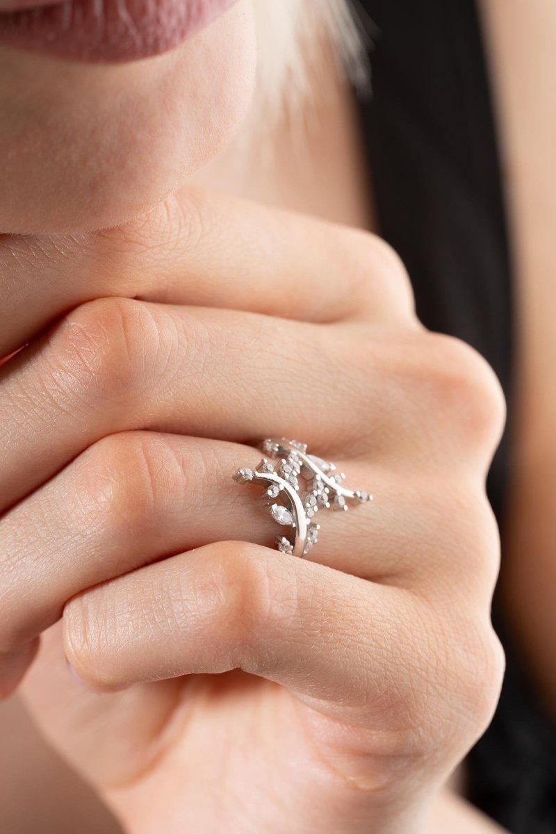 Nereze | Adjustable Size Ring with Zircon Stone Rhodium Olive Branch - TryAladdin