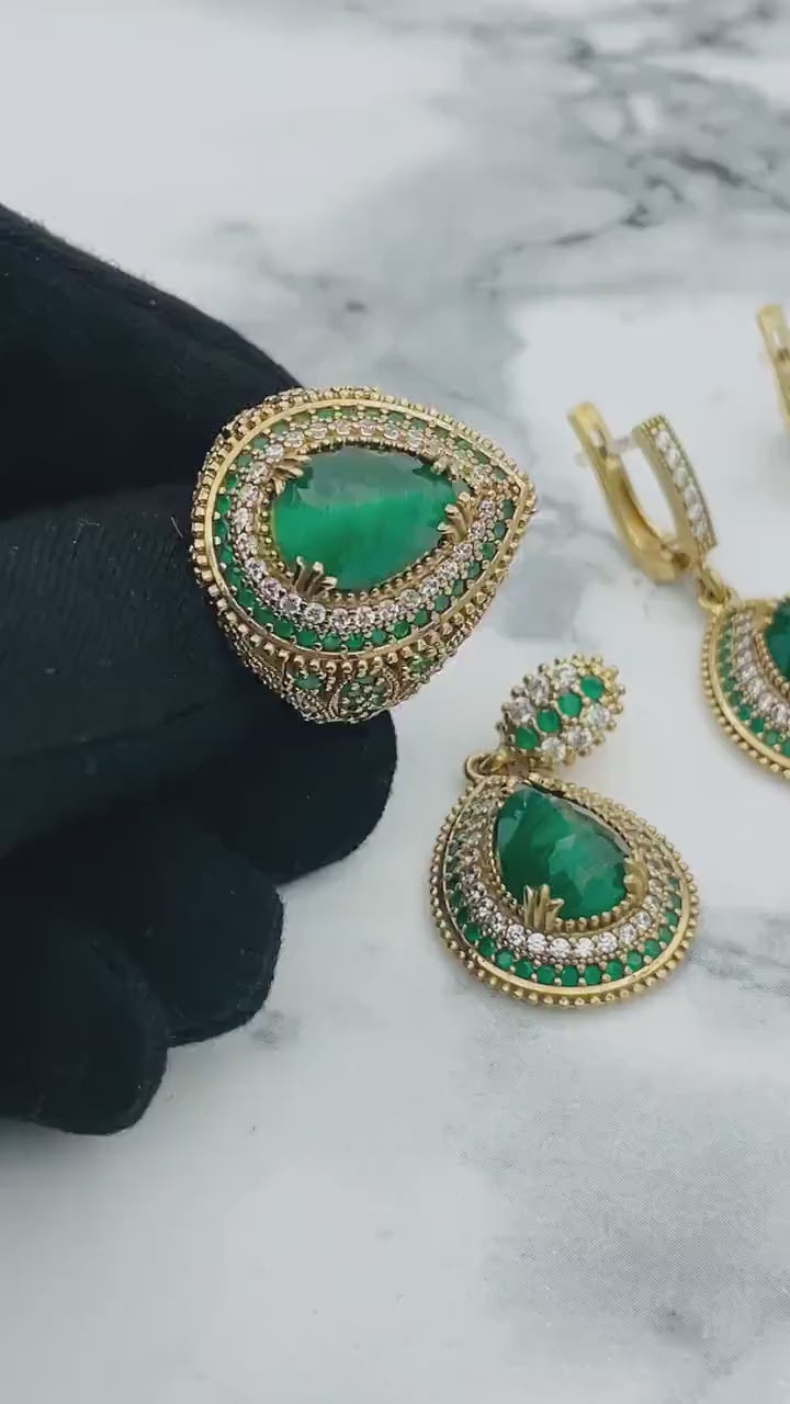 Bijoux d'Istanbul | Ensemble de bijoux en argent fait main de style ottoman émeraude