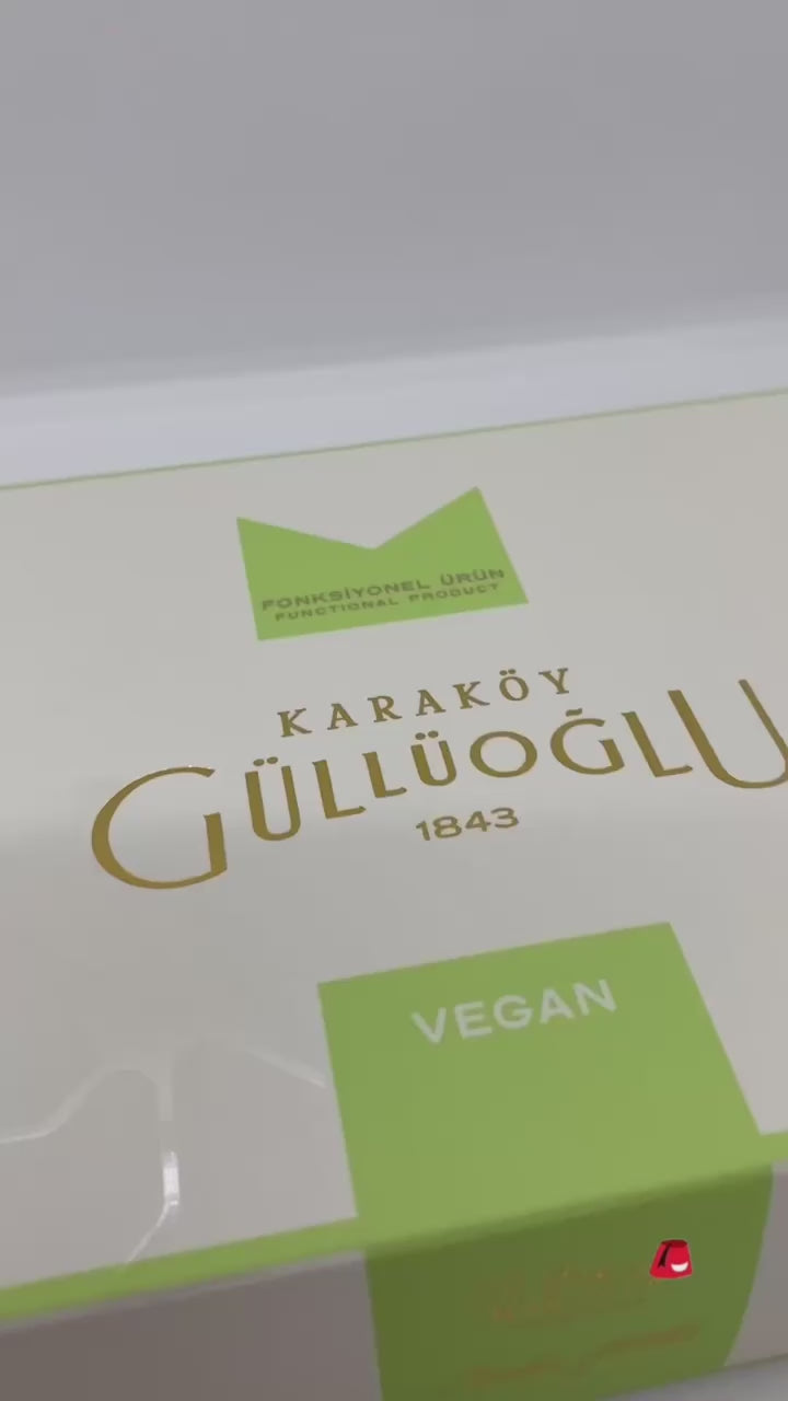 Karakoy Gulluoglu | Baklava aux pistaches turques (végane)