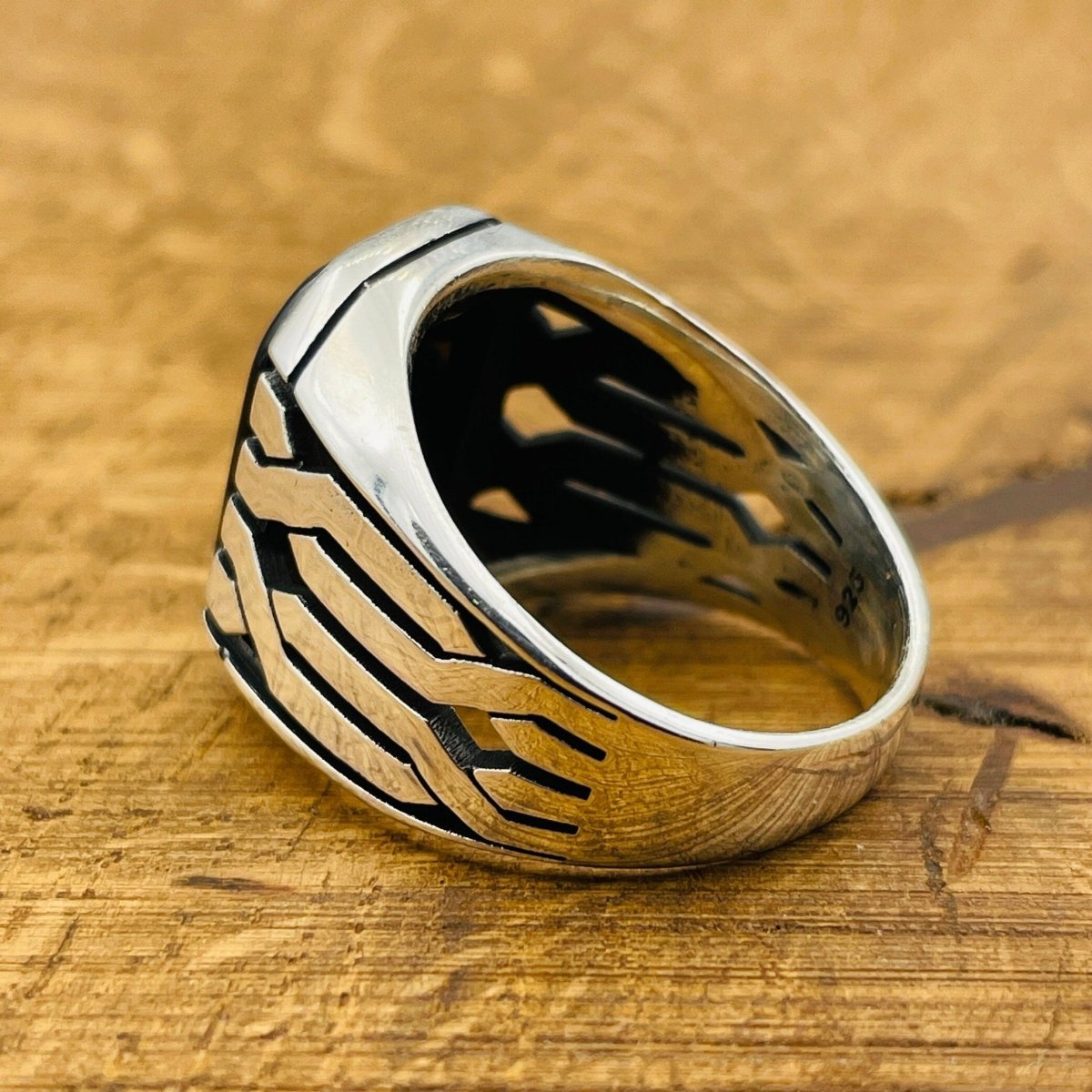 Sterling Silver 925 Handmade Onyx Stone Men's Ring - TryAladdin