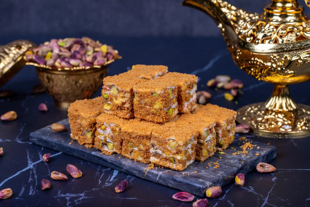 Sukru Efendi 1935 | Luxury Baklava Turkish Delight - Lotus Biscuit Covered with Lotus Cream and Pistachio - TryAladdin