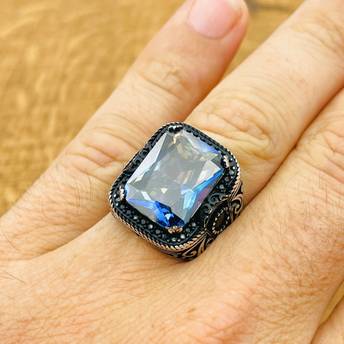 Tanzanite Stone Ring - TryAladdin