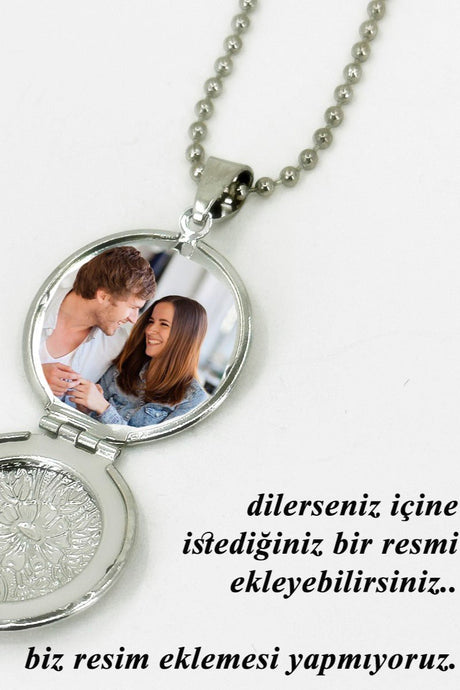 Taki | Round Necklace with Photo Frame - TryAladdin