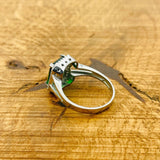 Women's Emerald Ring - TryAladdin