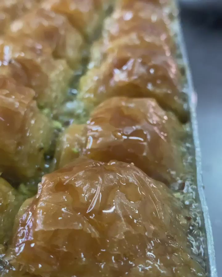 Karakoy Gulluoglu | Baklava aux pistaches turques (végane)