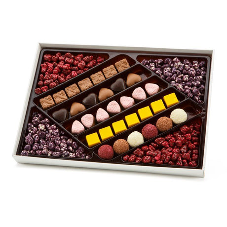 Melodi Luxurious Vela Chocolate - 750 Grams - TryAladdin