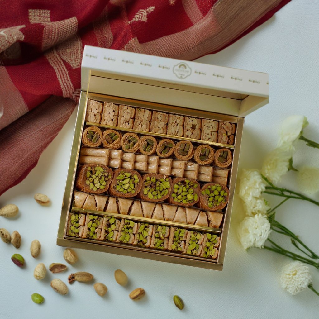 Zaitoune | Gourmet Mix Baklava - Exclusive Gift Box - TryAladdin